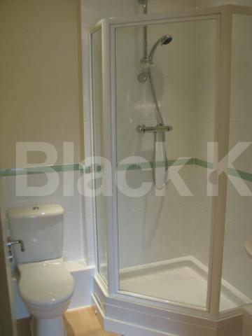 			NEW INSTRUCTION, 2 Bedroom, 1 bath, 1 reception Apartment			 Trentham Court, Victoria Road, North Acton